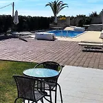 Lagoon View - Adults Only דירה