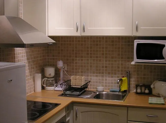 Lagoon View - Adults Only *