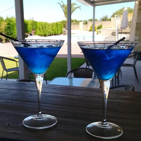 Lagoon View - Adults Only *