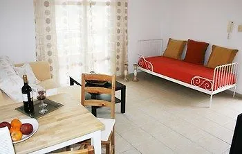 Lagoon View - Adults Only Apartament