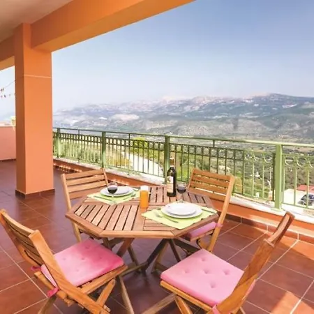 Lagoon View - Adults Only Apartament *