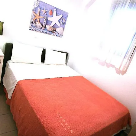 Lagoon View - Adults Only Apartman Lászi