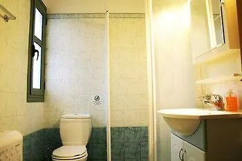 Lagoon View - Adults Only Apartment *